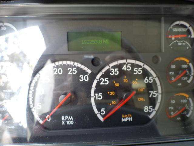 2017 Freightliner M2 106