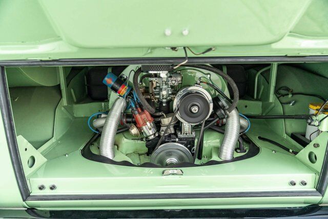 1966 Volkswagen 11-Window 37