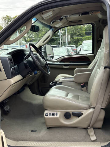 2005 Ford Excursion Limited