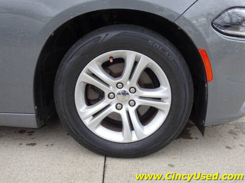 2019 Dodge Charger SXT