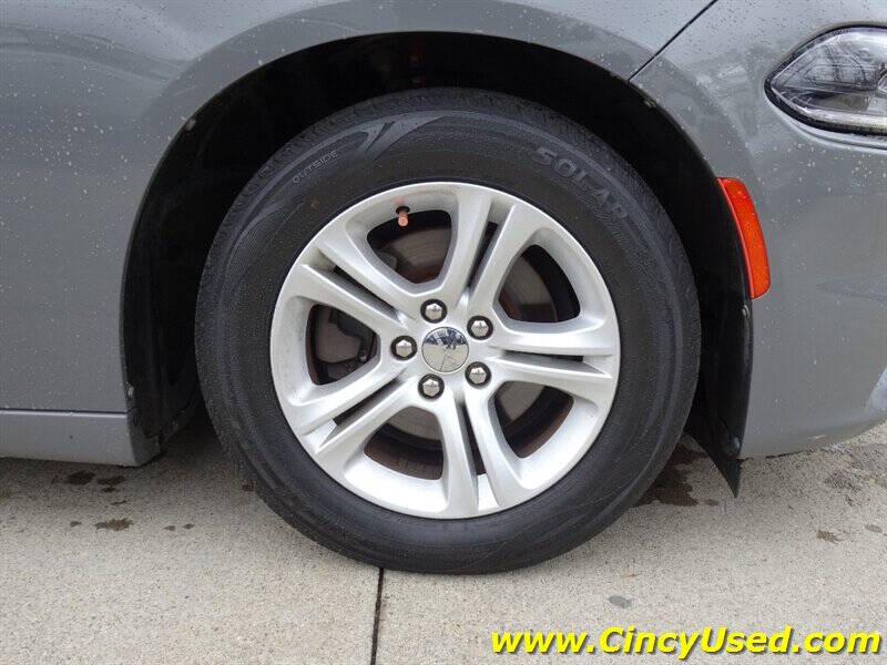 2019 Dodge Charger SXT