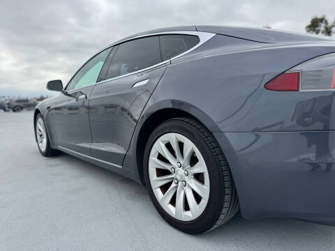 2016 Tesla Model S