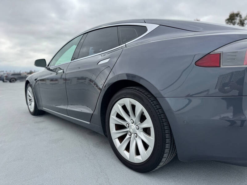 2016 Tesla Model S