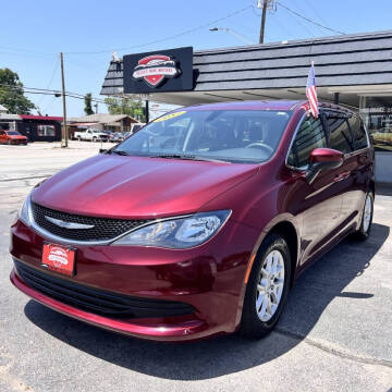 2017 Chrysler Pacifica Touring
