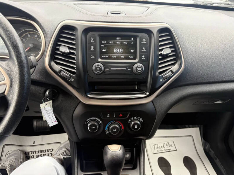 2014 Jeep Cherokee Sport