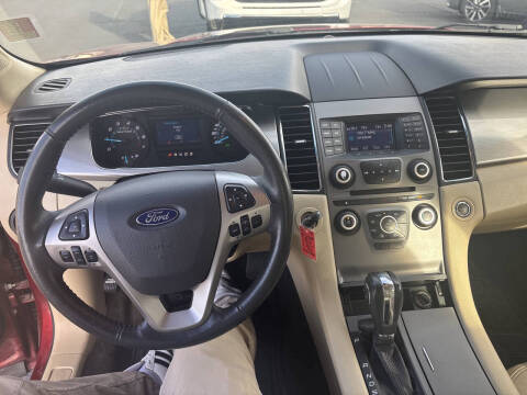 2014 Ford Taurus SEL