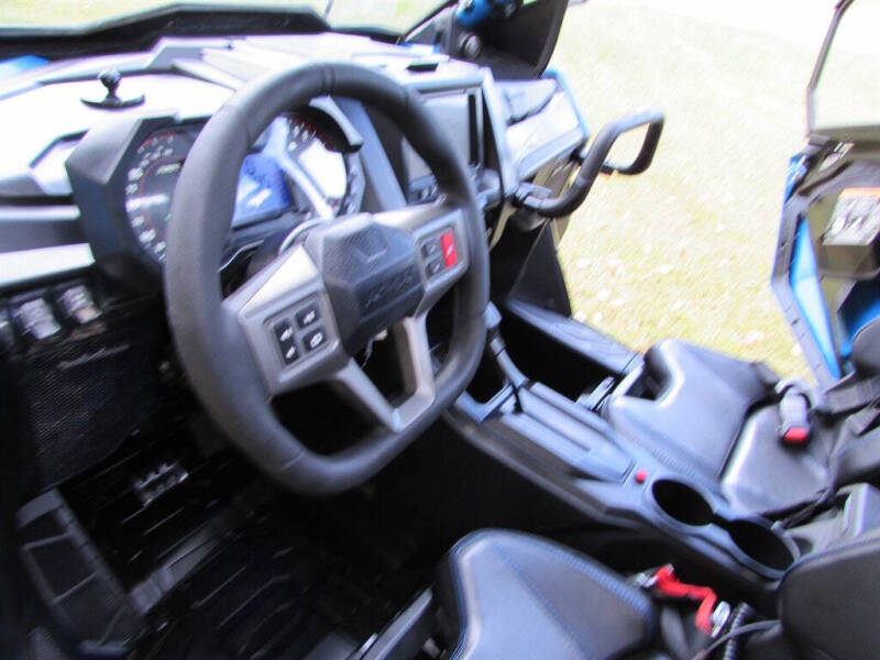 2023 Polaris RZR Pro R