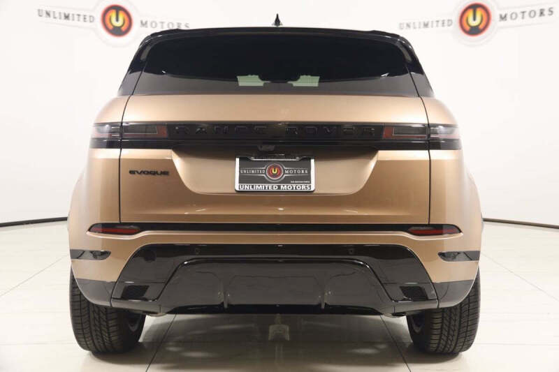 2024 Land Rover Range Rover Evoque P250 Dynamic SE