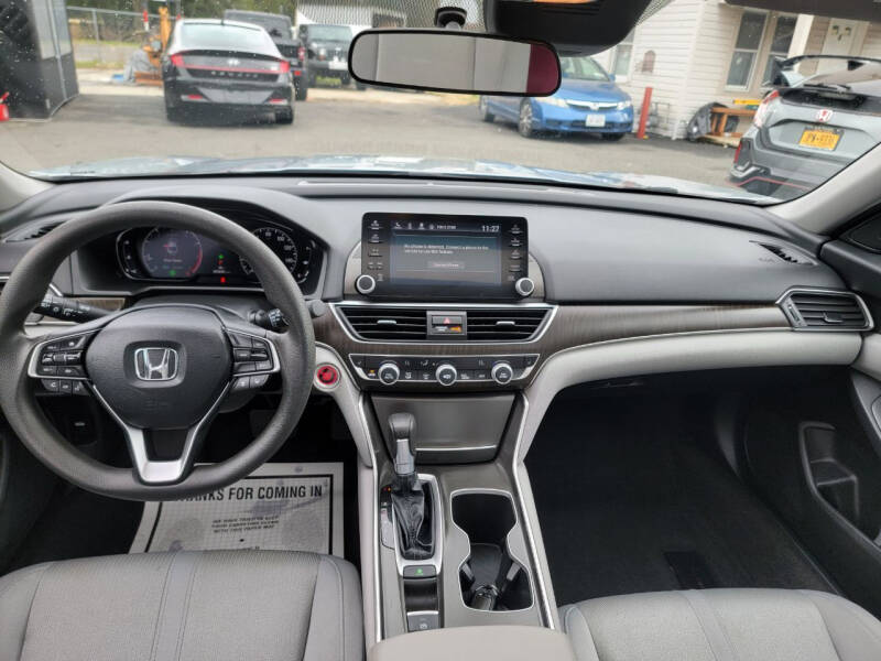 2018 Honda Accord EX photo 12