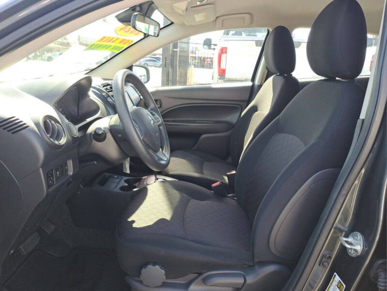 2024 Mitsubishi Mirage ES