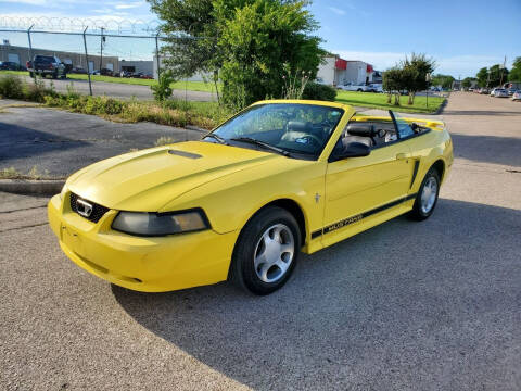 2002 Ford Mustang for sale at DFW Autohaus in Dallas TX