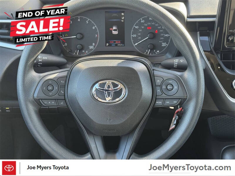 2025 Toyota Corolla LE