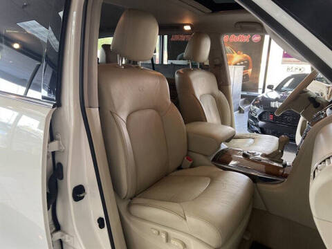 2014 Infiniti QX80