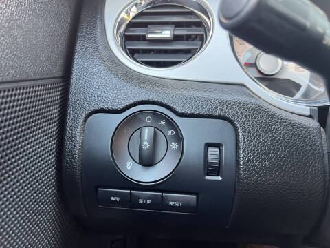 2012 Ford Mustang V6 Premium