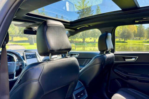 2021 Ford Edge ST