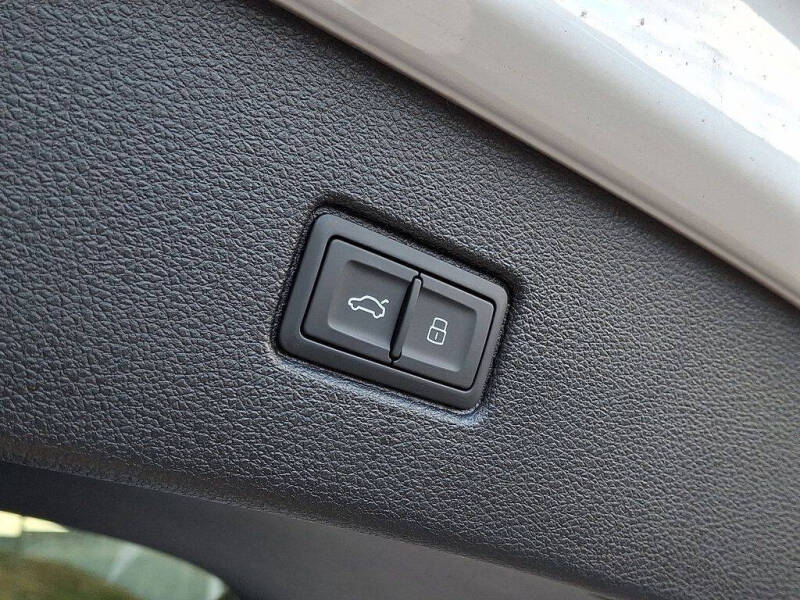 2026 Audi Q7 quattro Premium Plus 55 TFSI