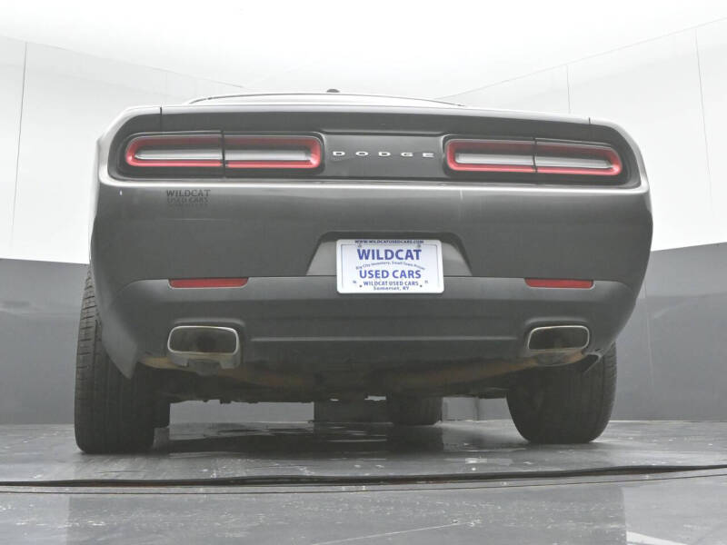 2017 Dodge Challenger SXT