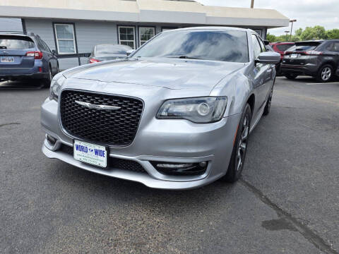 2017 Chrysler 300 S