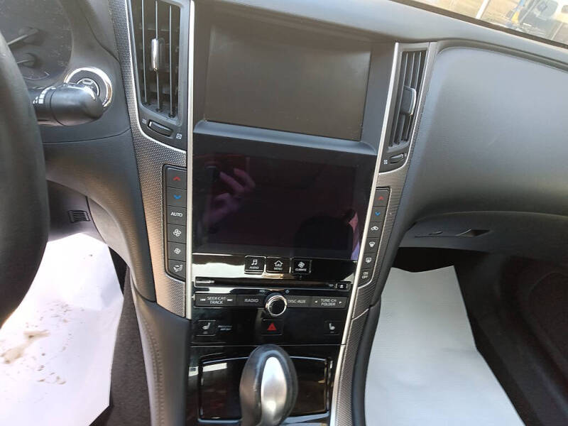 2014 Infiniti Q50