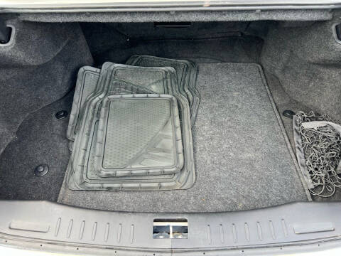 2011 Cadillac DTS Luxury Collection