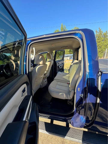 2017 Nissan Titan XD SV