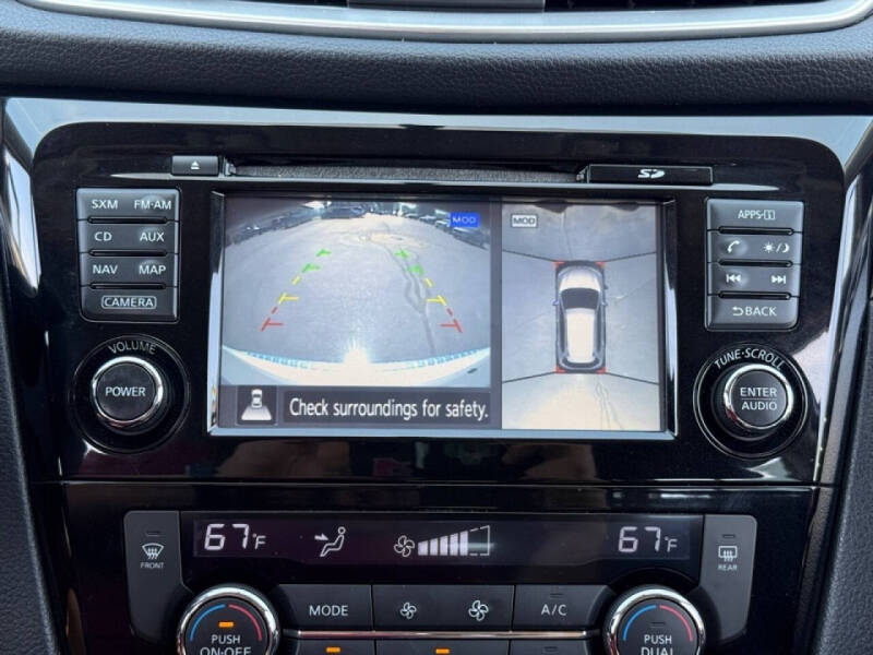 2016 Nissan Rogue SV