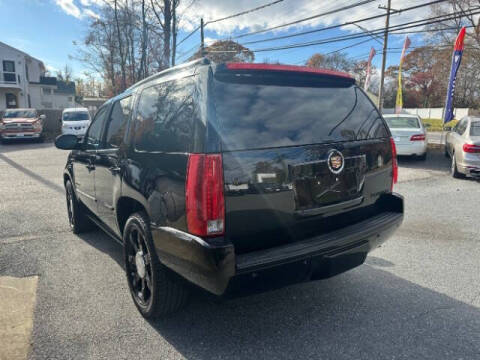 2012 Cadillac Escalade Luxury