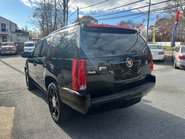 2012 Cadillac Escalade Luxury
