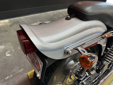 2004 Harley-Davidson® FXDWG - Dyna® Wide Glide&