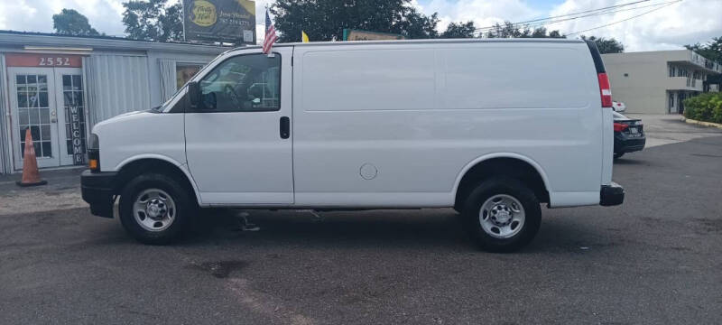 2021 Chevrolet Express 2500