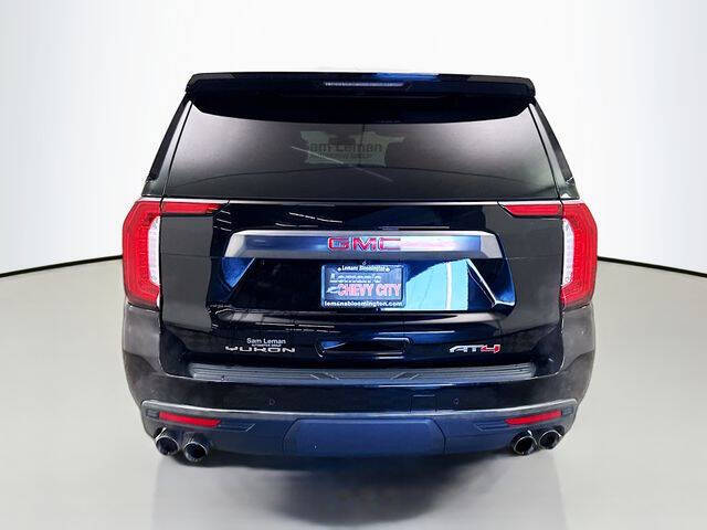 2022 GMC Yukon XL AT4