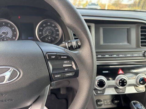 2019 Hyundai Elantra