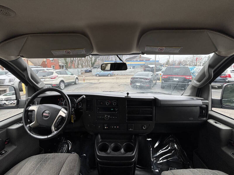 2019 GMC Savana 2500