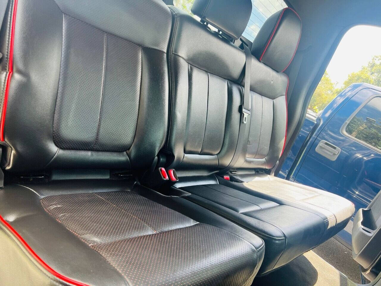 2012 FORD F-150 Pickup - $21,950