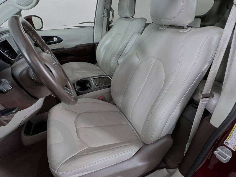 2020 Chrysler Pacifica Touring L Plus