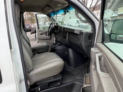 2018 Chevrolet Express 2500