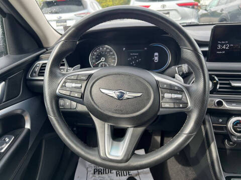 2023 Genesis G70