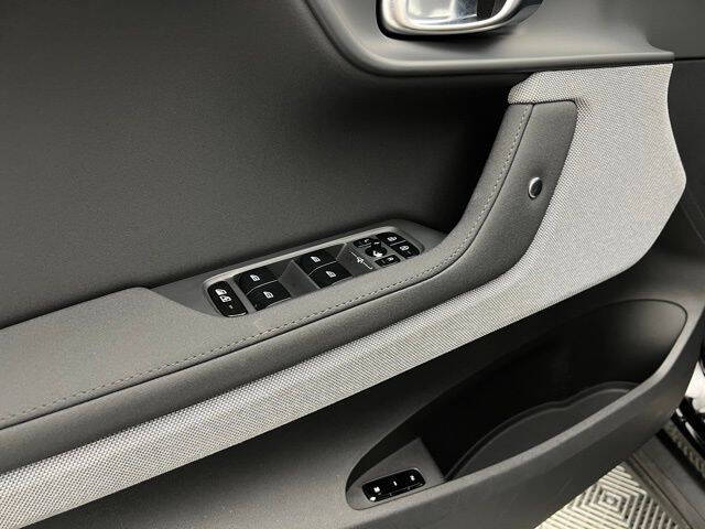 2022 Polestar 2 Long Range Dual Motor