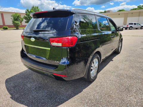 2018 Kia Sedona LX