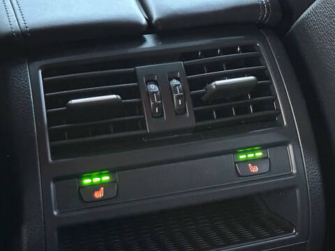 2011 BMW 5 Series 550i xDrive