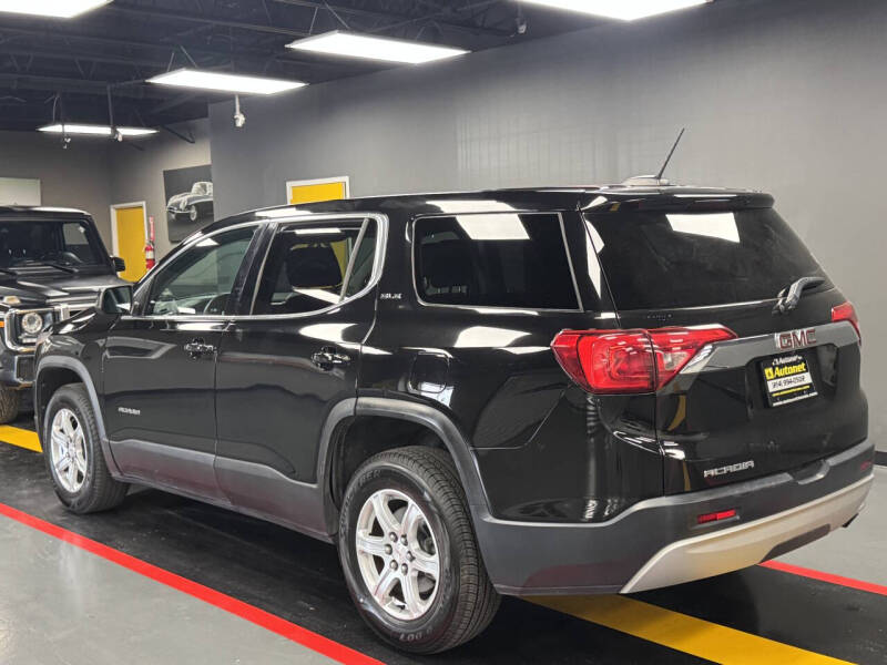 2017 GMC Acadia SLE-1