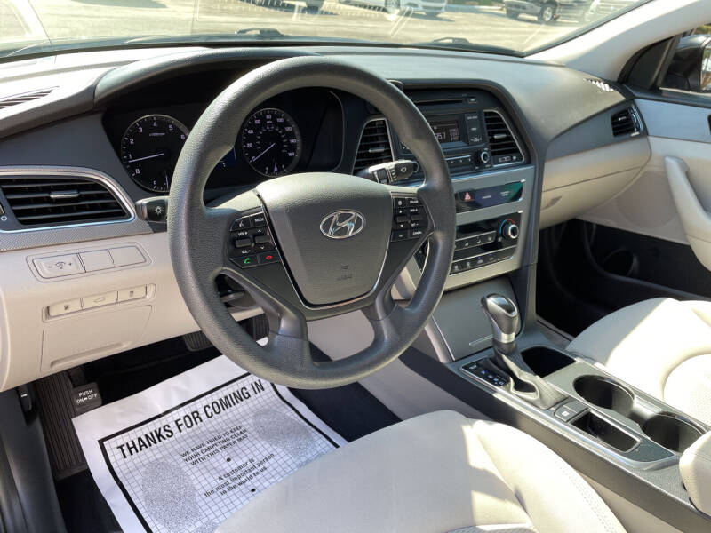 2017 Hyundai Sonata SE