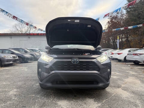 2020 Toyota RAV4 Hybrid XLE