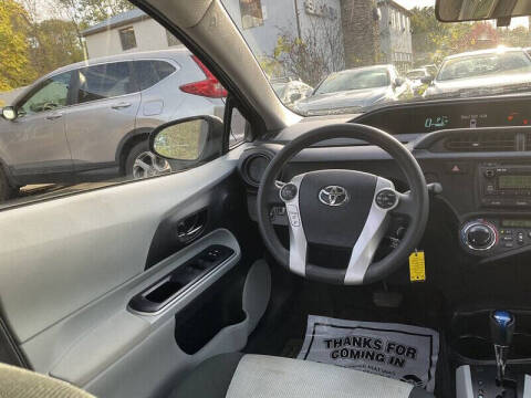 2014 Toyota Prius c Two