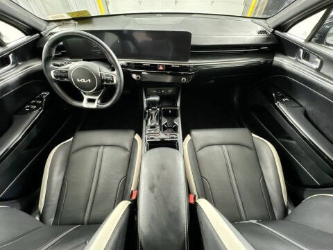 2025 Kia K5