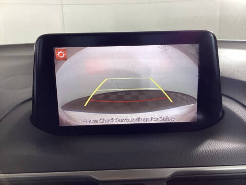 2018 Mazda MAZDA3 Touring