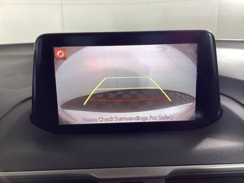 2018 Mazda MAZDA3 Touring