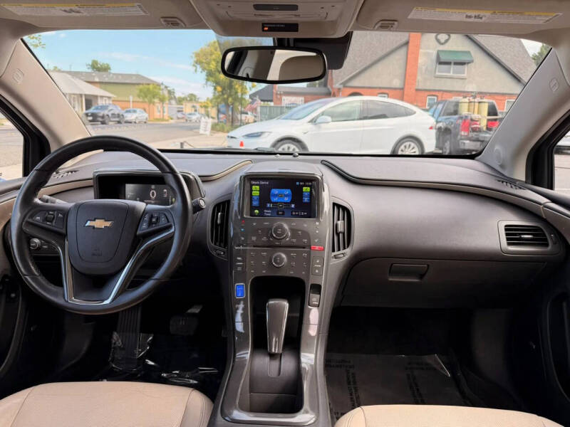 2011 Chevrolet Volt Premium