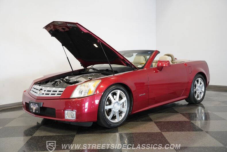 2005 Cadillac XLR
