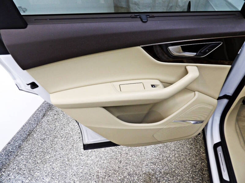 2019 Audi Q7 quattro Prestige 55 TFSI